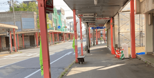 室蘭市中央町のシャッター商店街