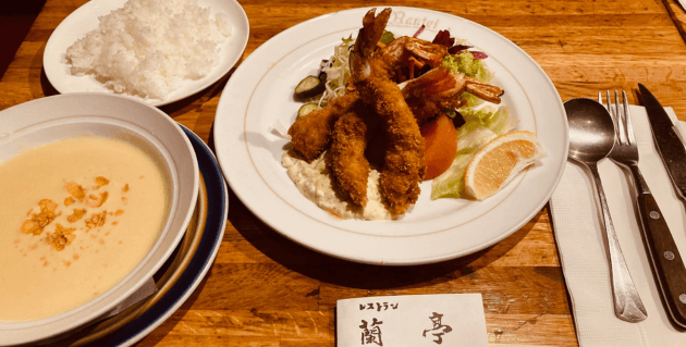 蘭亭のエビフライ定食