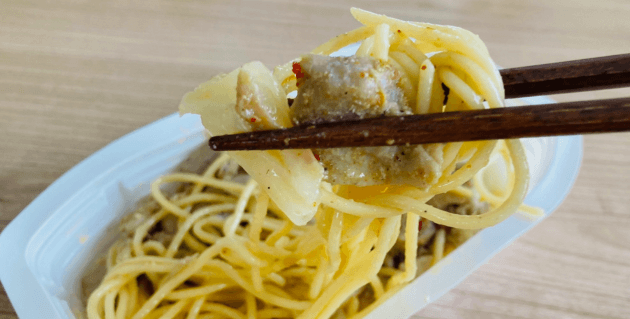 箸上げしたセコマ100円パスタチキンペペロンチーノ