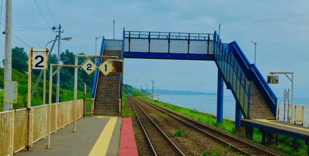 北舟岡駅の跨線橋