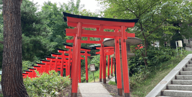 住吉神社の赤い鳥居