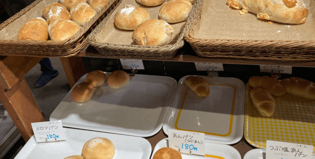 マルコーブの商品棚